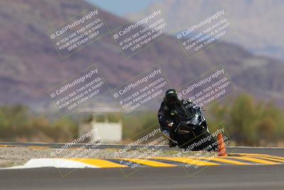 media/Sep-11-2022-SoCal Trackdays (Sun) [[81b7e951af]]/Turn 14 (1130am)/